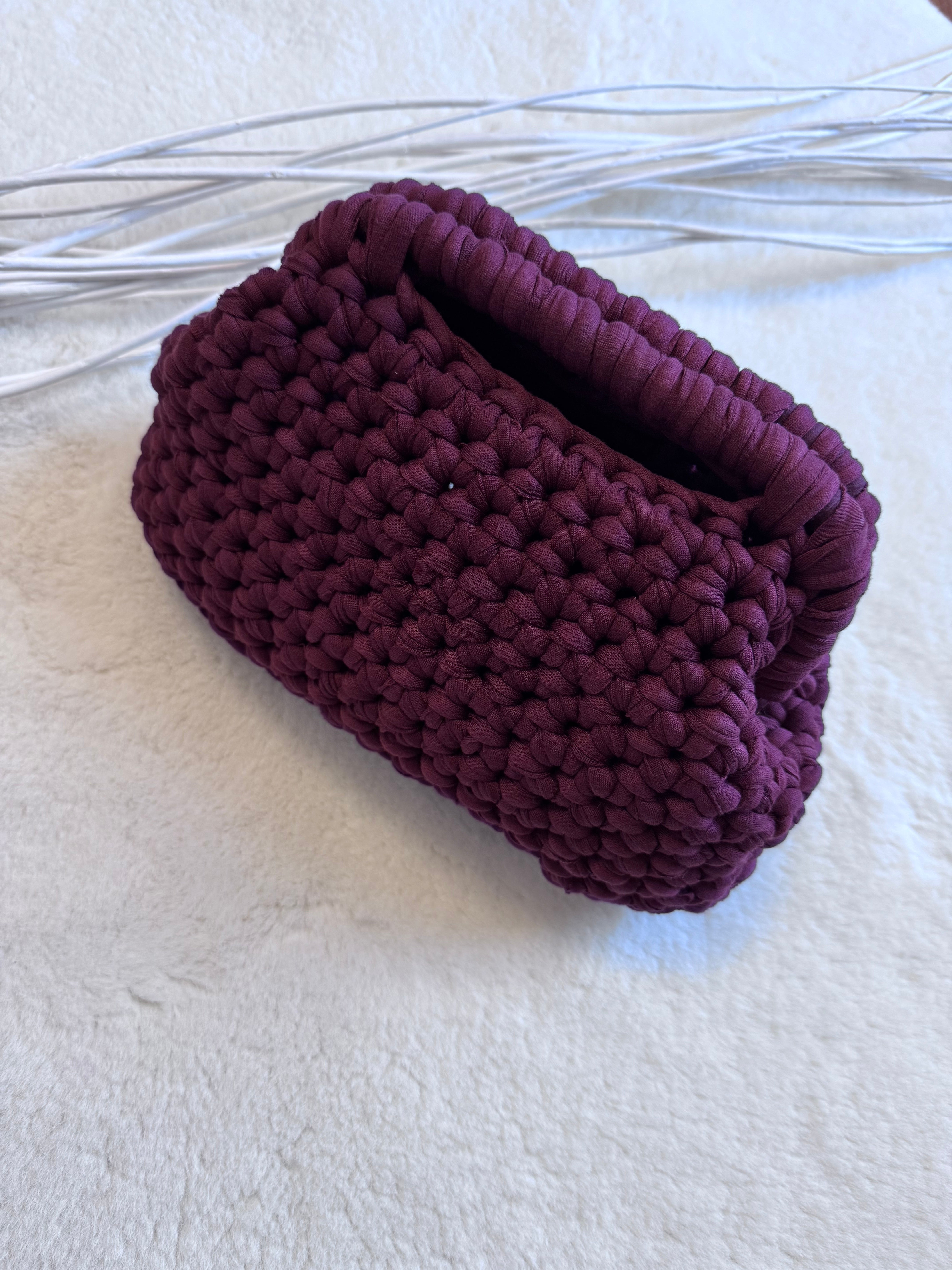 Clutch fatta a mano grande