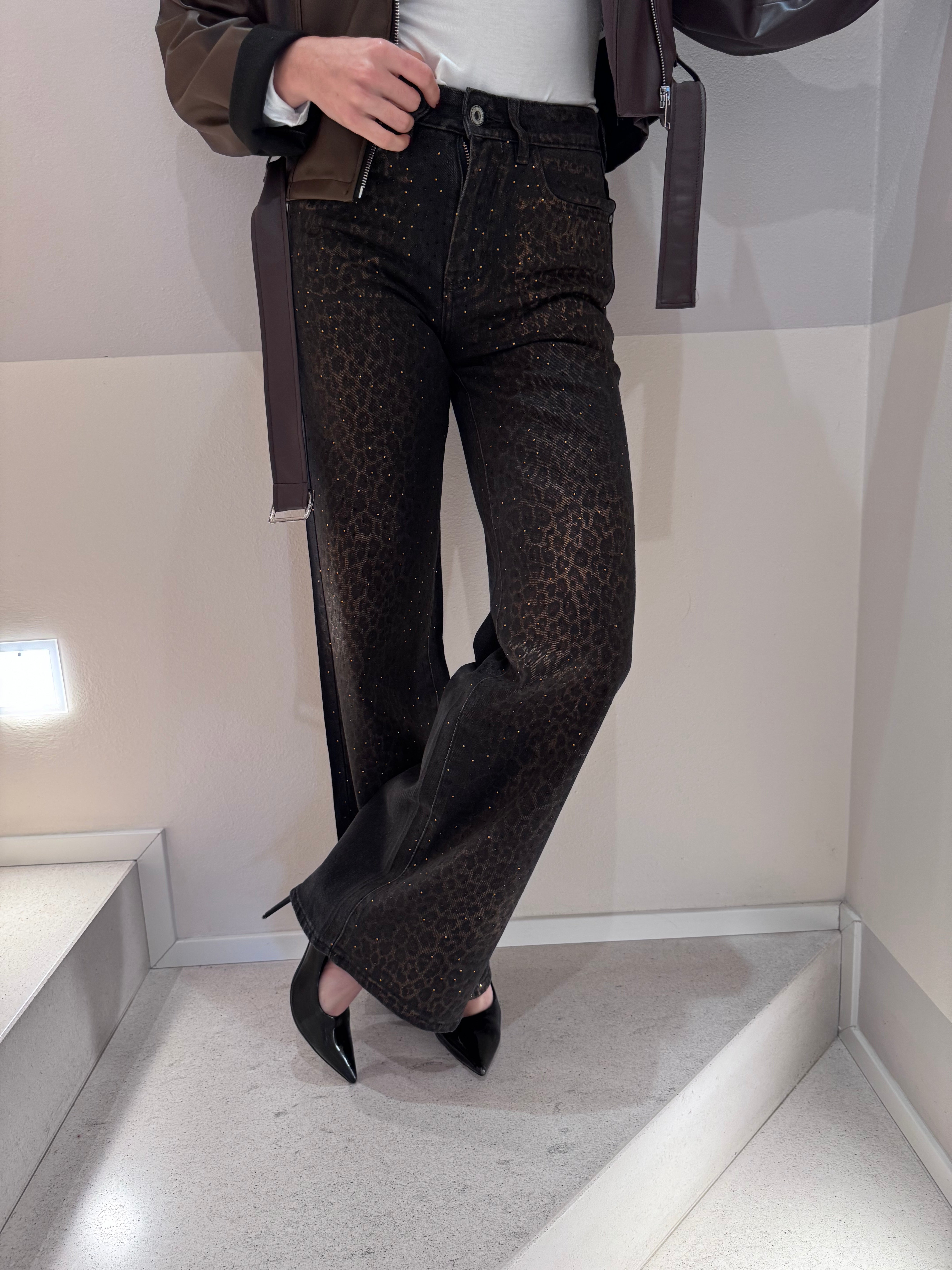 Jeans Leopard and Shine