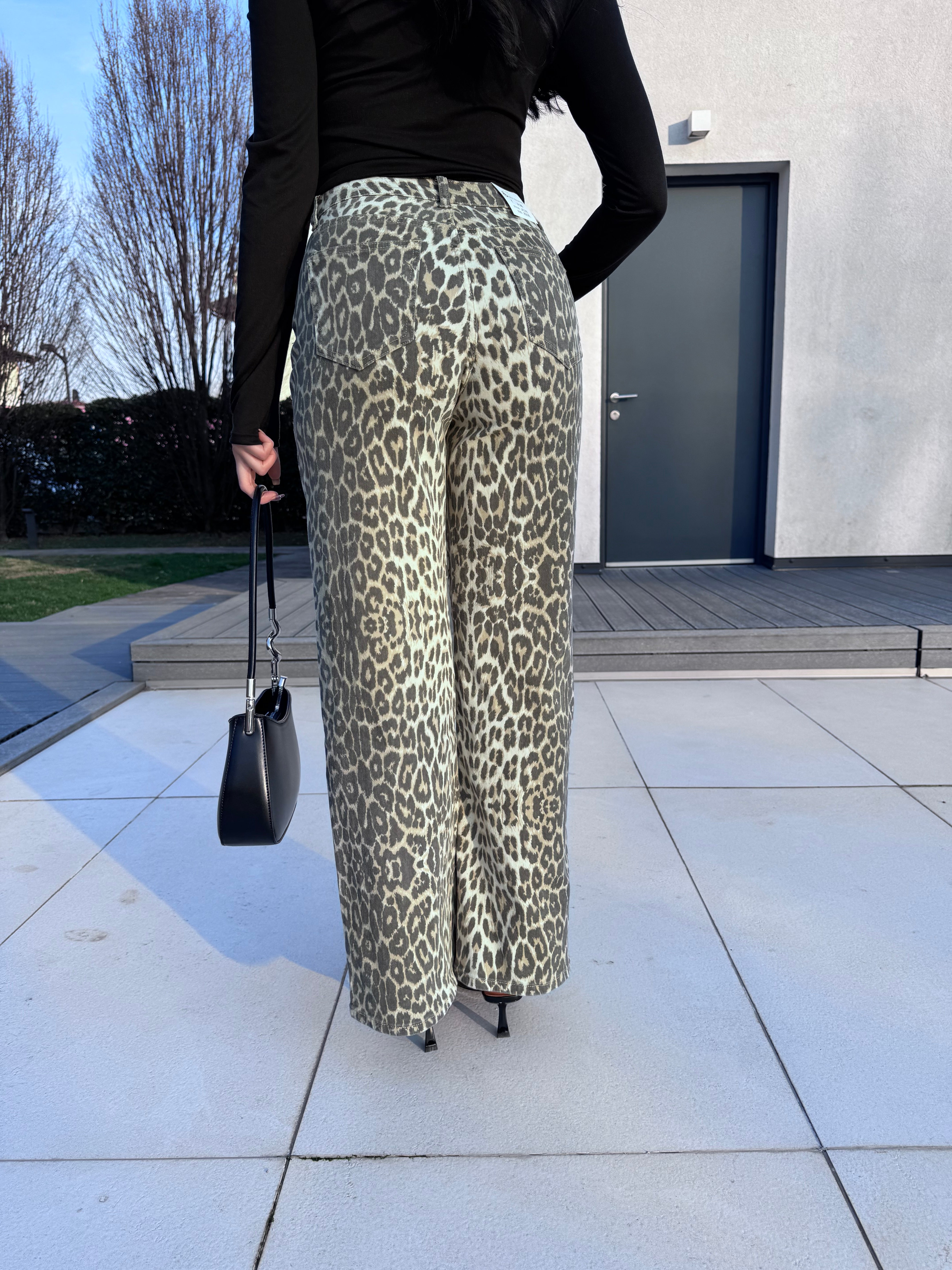 Jeans leopardato viral
