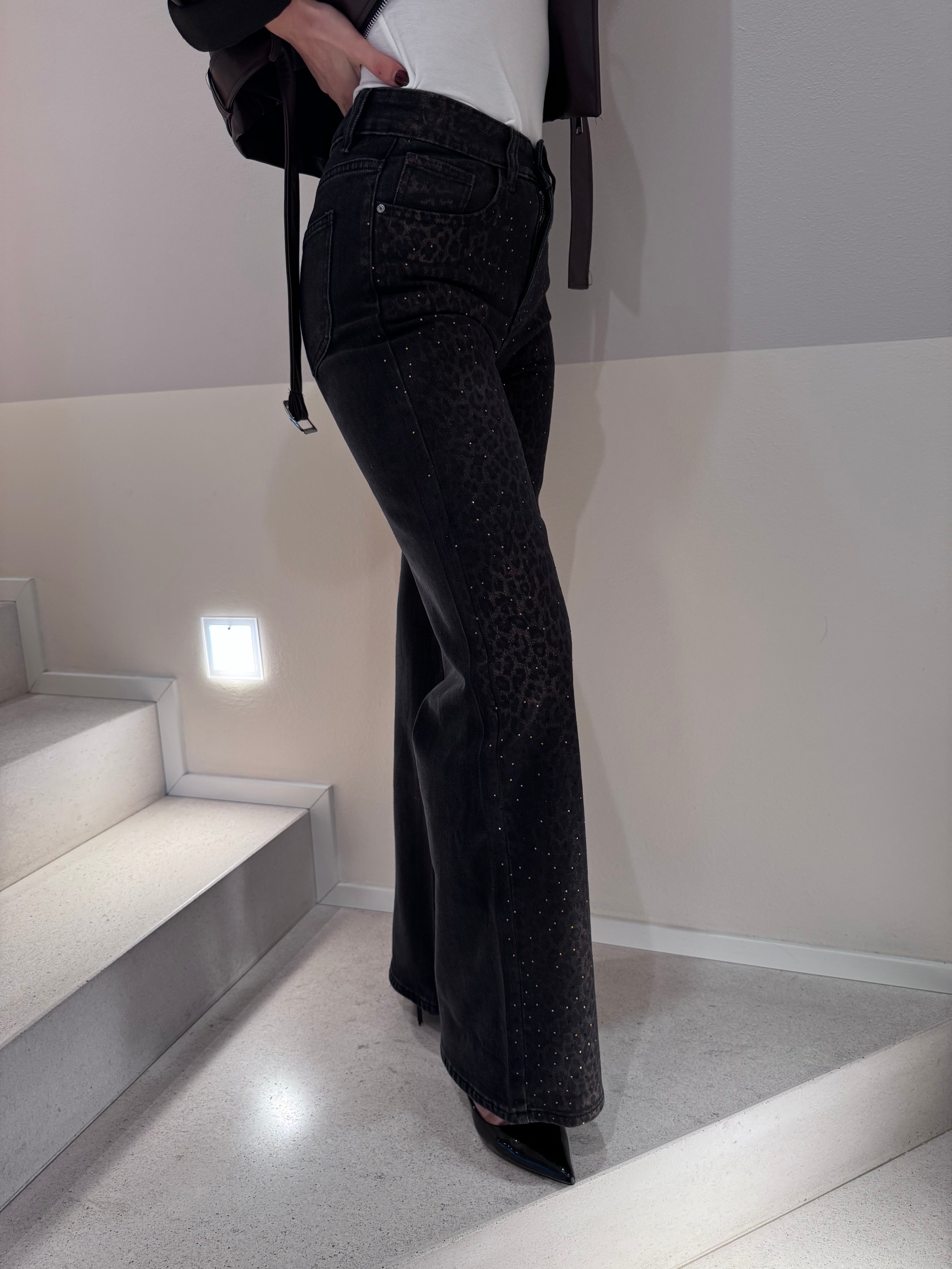 Jeans Leopard and Shine