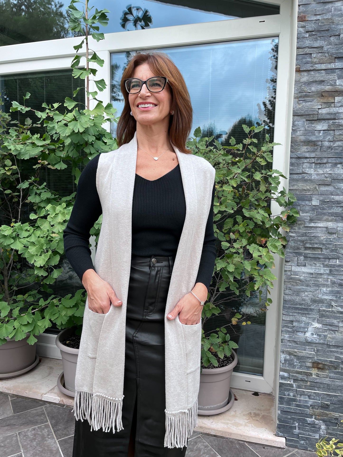 Cardigan frange tortora