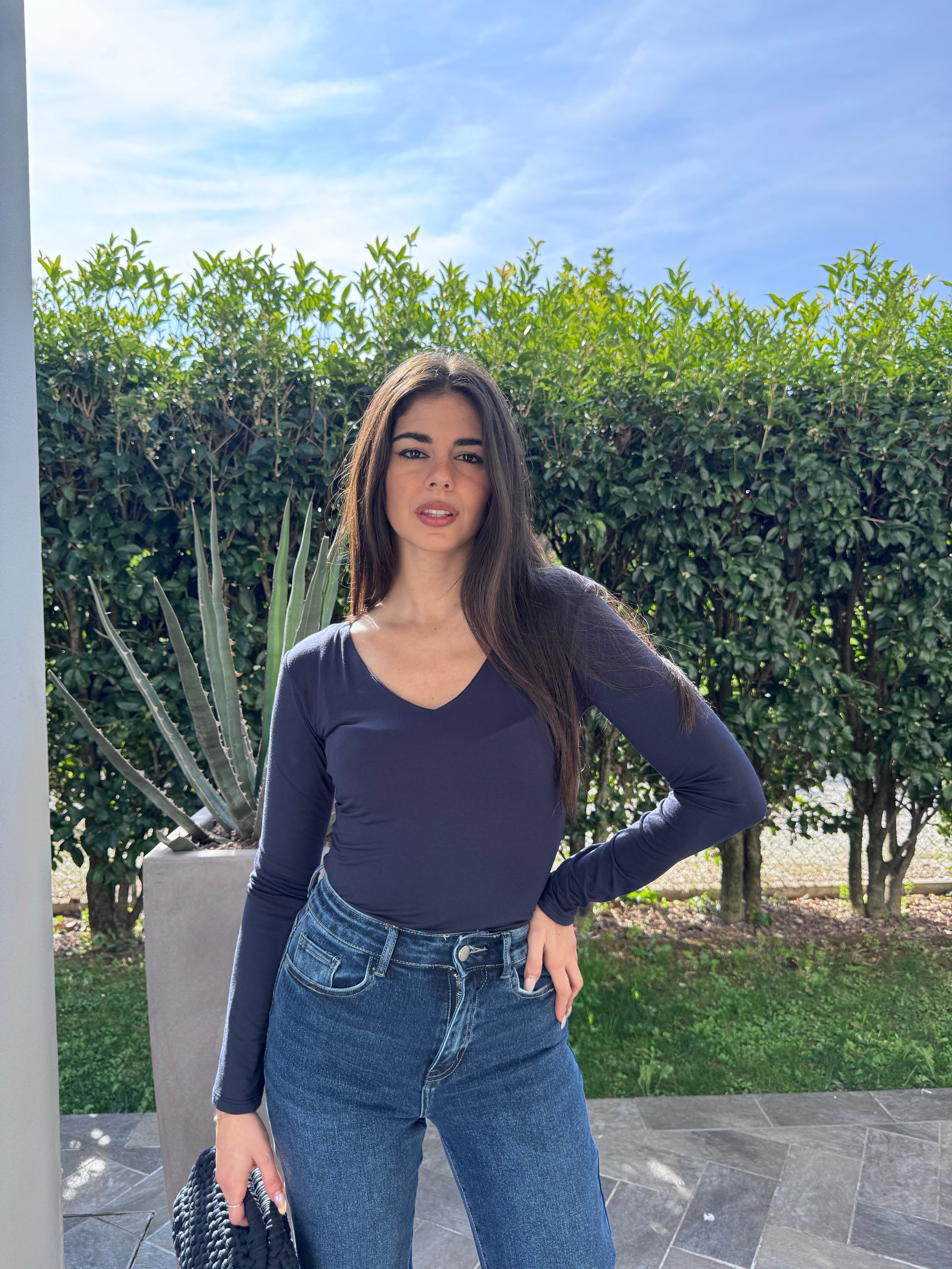 Maglia essential (2 colori)