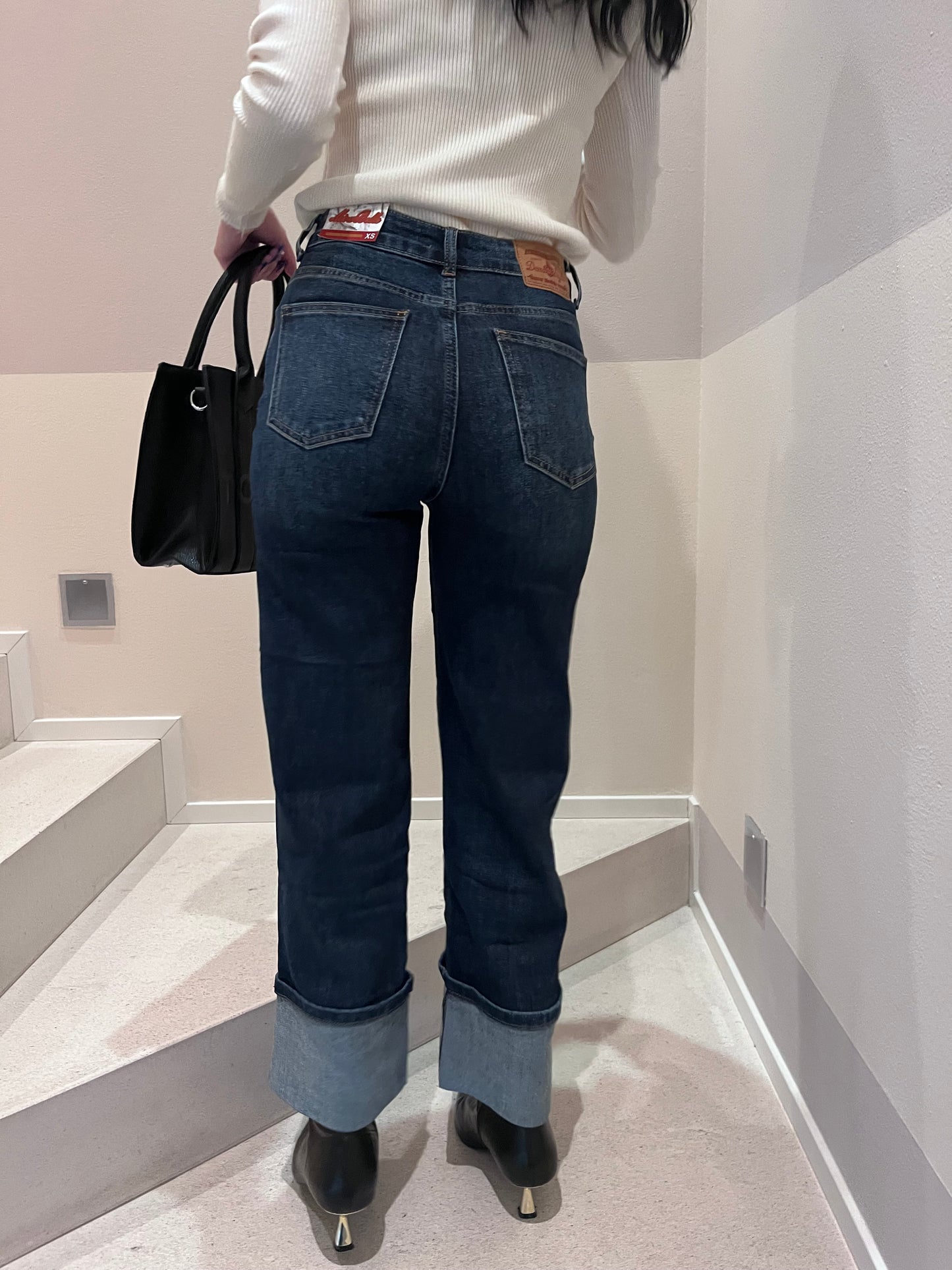 Jeans palazzo denim chiaro con risvolto