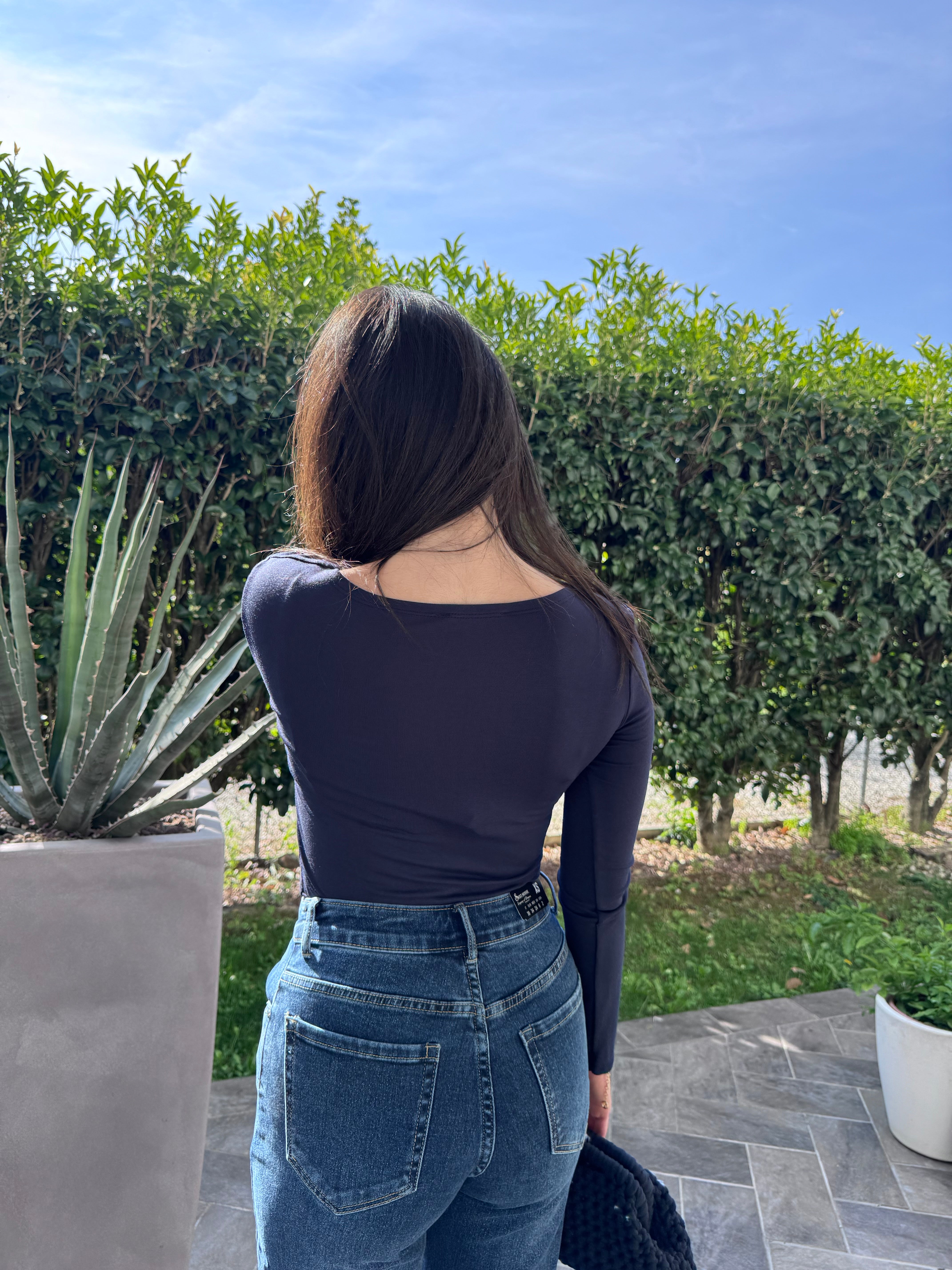 Maglia essential (2 colori)